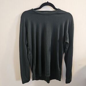 Patagonia brand mens medium long sleeve shirt